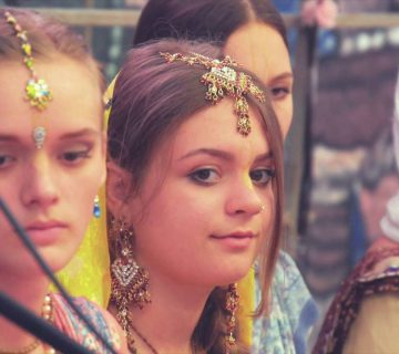 12 1 360x320